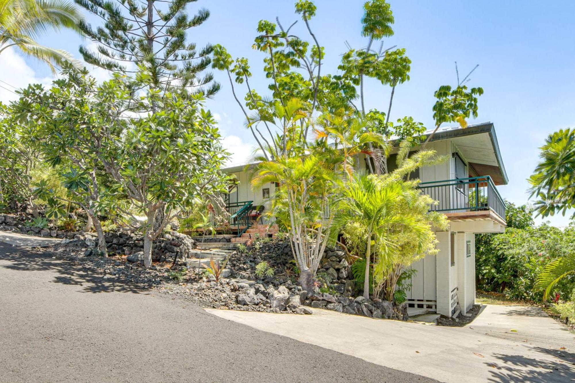 Ocean-View Bungalow Walk To Pebbles Beach! Hookena Esterno foto